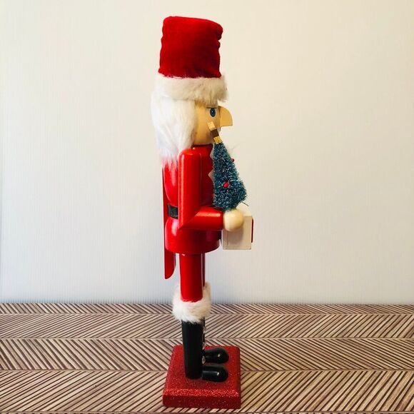 Hobby Lobby 2022 15 Inch Wooden Santa Advent Calendar Nutcracker Figure - Picture 6 of 7